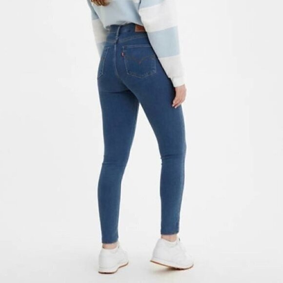 NWT Levis 720 Medium Blue Wash High Rise Skinny Jeans Size 27 - Picture 8 of 9
